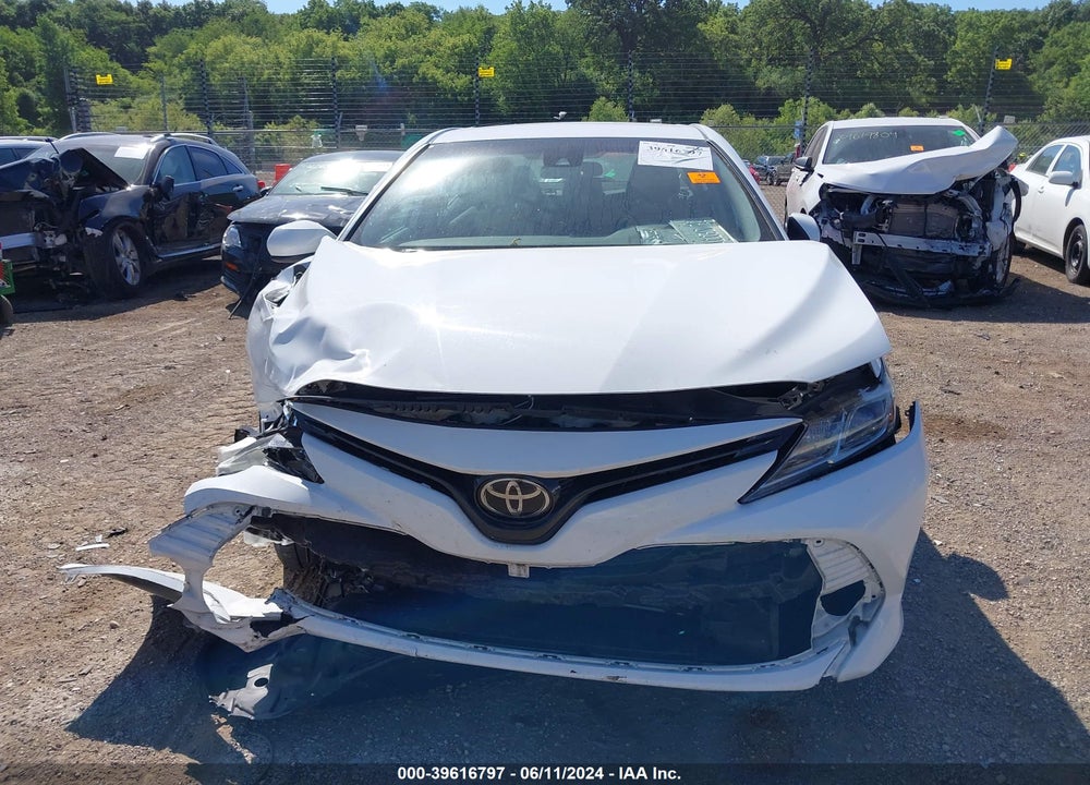 2019 TOYOTA CAMRY LE VIN: 4T1B11HKXKU773776