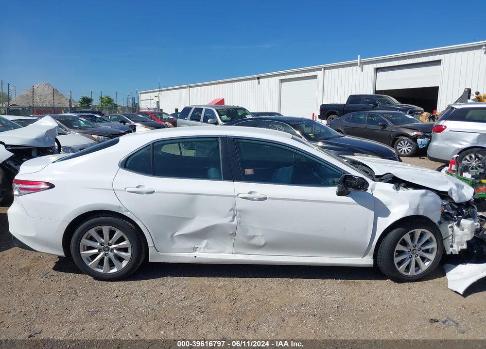 2019 TOYOTA CAMRY LE VIN: 4T1B11HKXKU773776