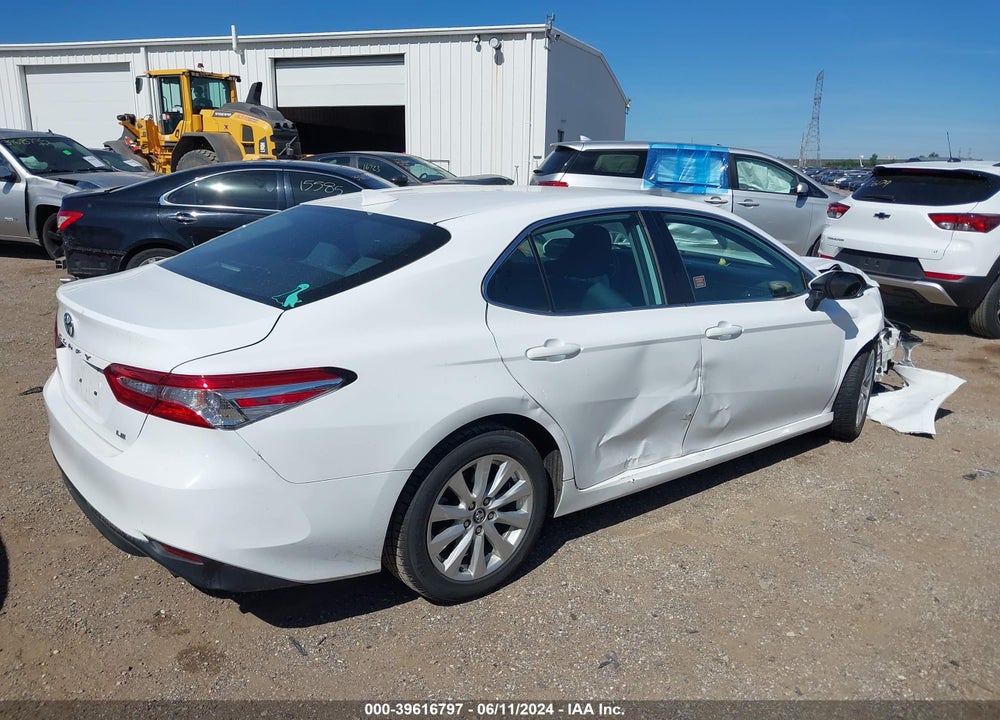 2019 TOYOTA CAMRY LE VIN: 4T1B11HKXKU773776