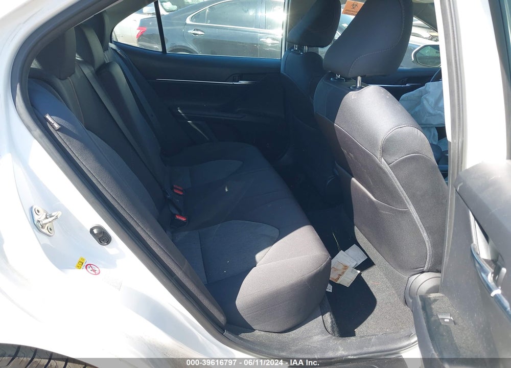 2019 TOYOTA CAMRY LE VIN: 4T1B11HKXKU773776