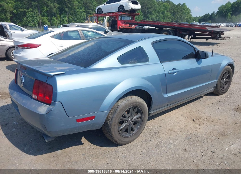 2008 FORD MUSTANG V6 DELUXE/V6 PREMIUM VIN: 1ZVHT80N185125086