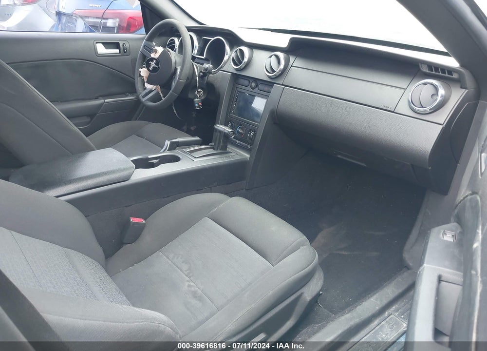 2008 FORD MUSTANG V6 DELUXE/V6 PREMIUM VIN: 1ZVHT80N185125086
