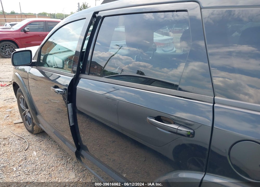 2018 DODGE JOURNEY SE VIN: 3C4PDCAB6JT444637