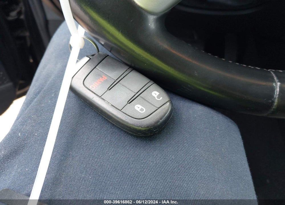 2018 DODGE JOURNEY SE VIN: 3C4PDCAB6JT444637