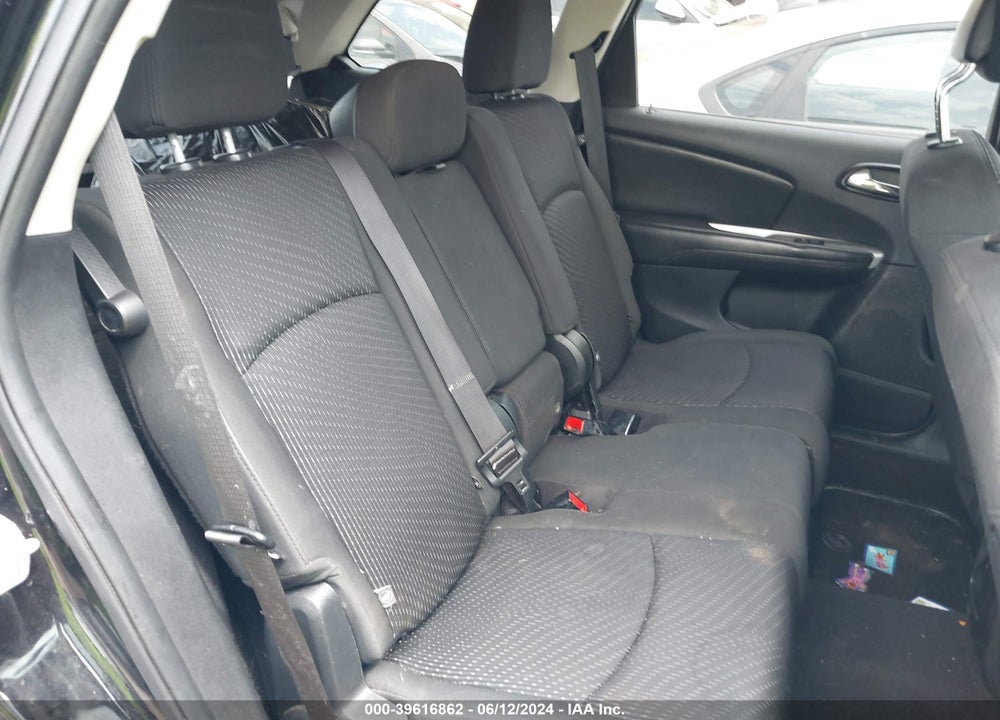 2018 DODGE JOURNEY SE VIN: 3C4PDCAB6JT444637