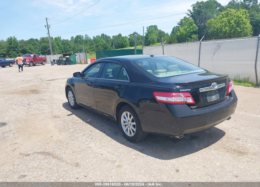 2011 TOYOTA CAMRY XLE V6 VIN: 4T1BK3EK3BU126360
