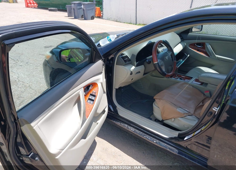 2011 TOYOTA CAMRY XLE V6 VIN: 4T1BK3EK3BU126360