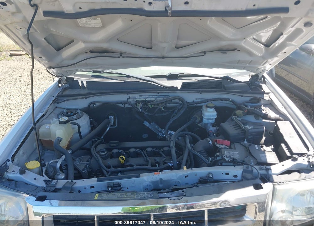 2010 FORD ESCAPE XLT VIN: 1FMCU9D71AKC14378