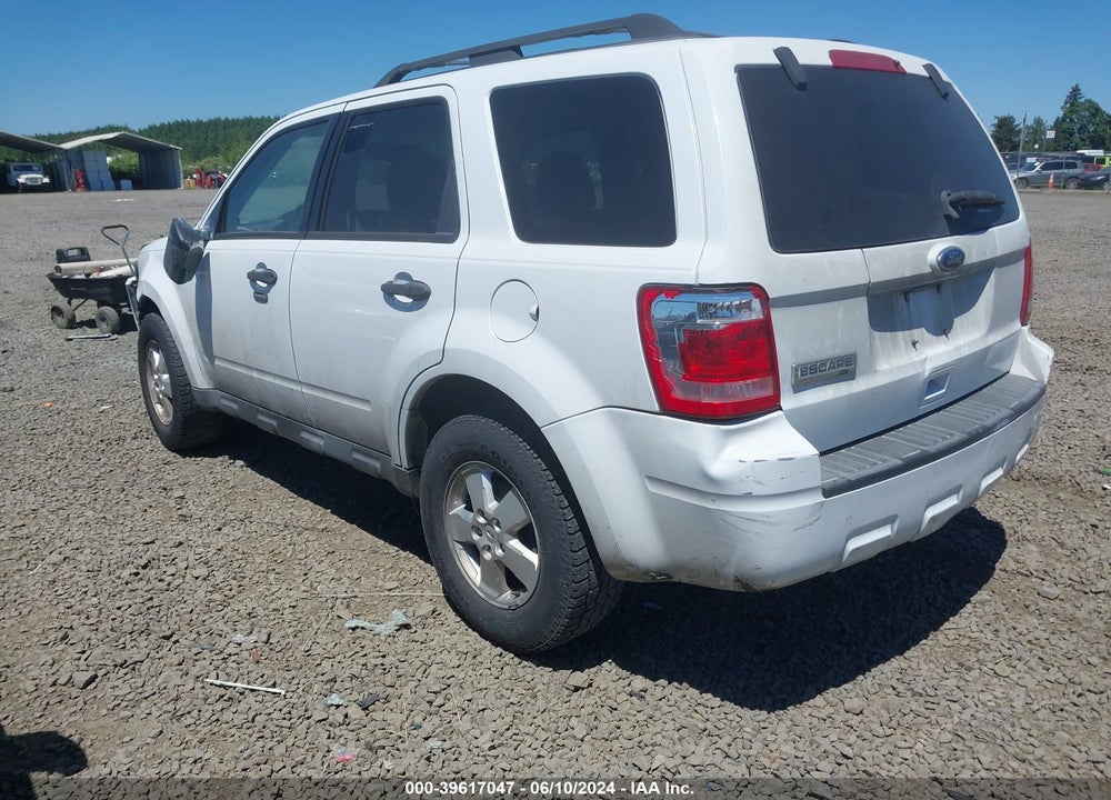 2010 FORD ESCAPE XLT VIN: 1FMCU9D71AKC14378
