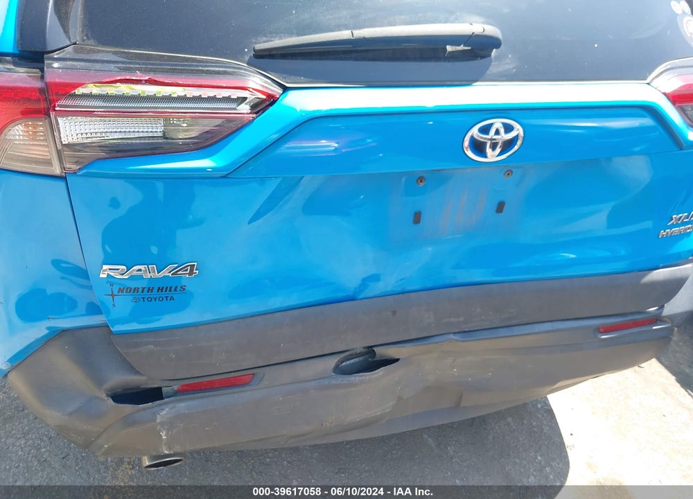 2020 TOYOTA RAV4 HYBRID XLE VIN: 2T3RWRFV1LW063251