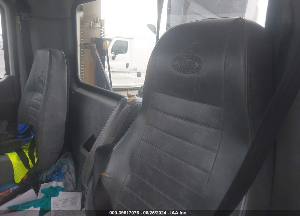 2016 MACK 600 CXU600 VIN: 1M1AW07Y7GM079409