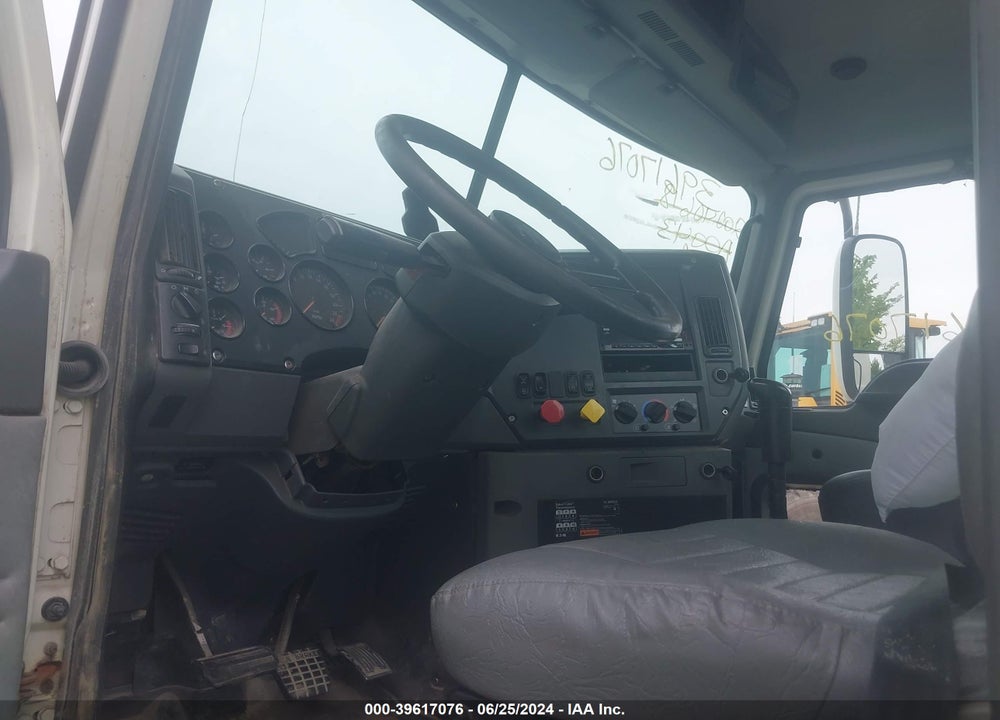 2016 MACK 600 CXU600 VIN: 1M1AW07Y7GM079409