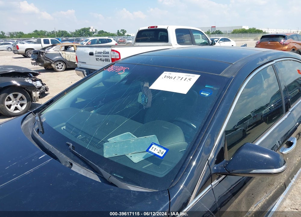 2015 HYUNDAI SONATA LIMITED VIN: 5NPE34AF5FH104440