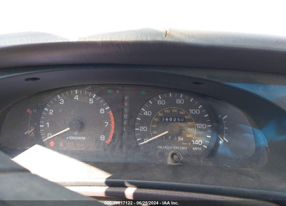 1993 TOYOTA CAMRY LE VIN: JT2SK12E3P0104311