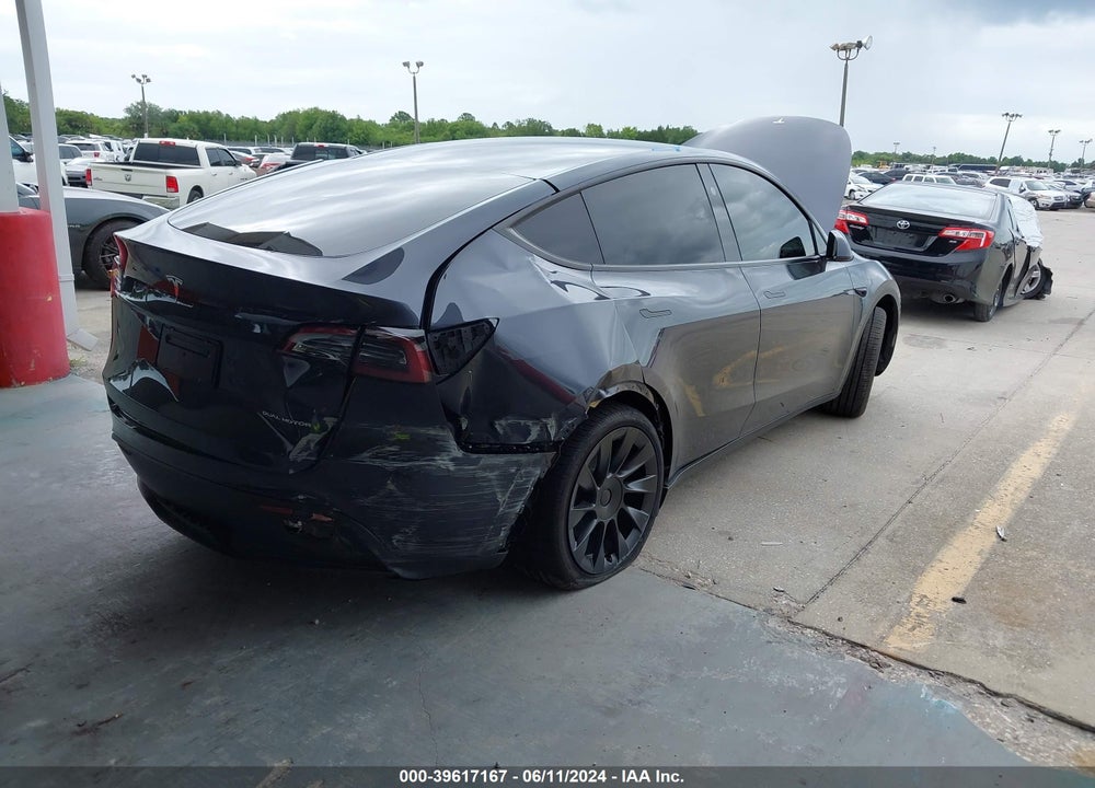 2024 TESLA MODEL Y LONG RANGE DUAL MOTOR ALL-WHEEL DRIVE VIN: 7SAYGDEEXRA265887