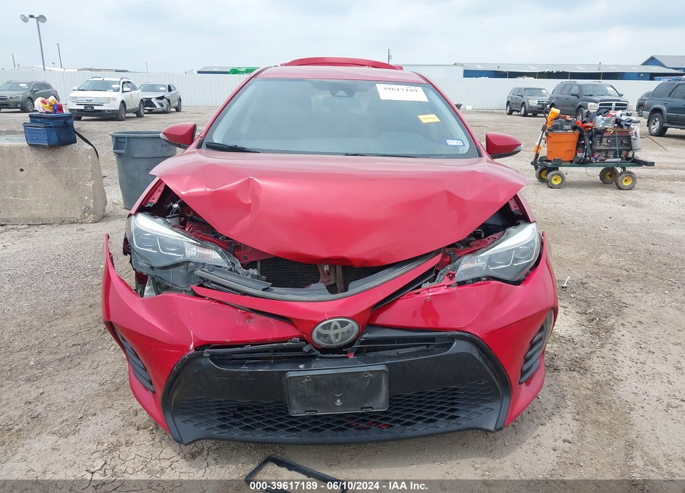 2018 TOYOTA COROLLA SE VIN: 5YFBURHE8JP757544