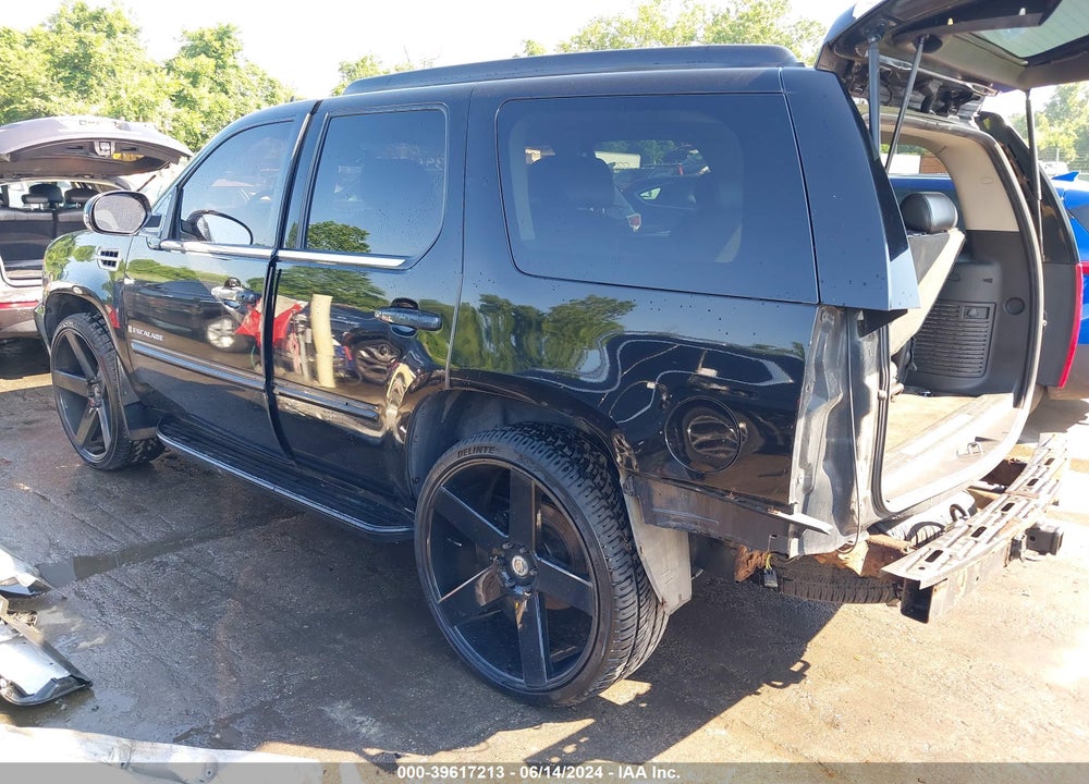 2007 CADILLAC ESCALADE STANDARD VIN: 1GYFK63827R289729