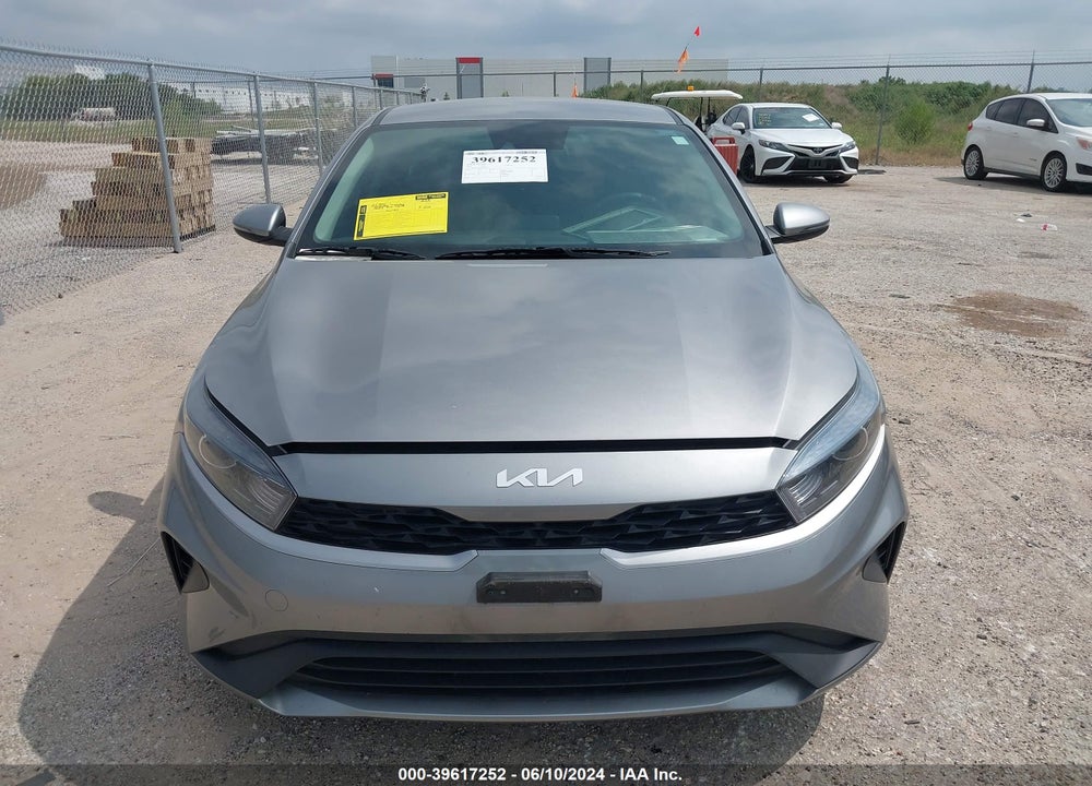 2023 KIA FORTE LXS VIN: 3KPF24AD6PE527085