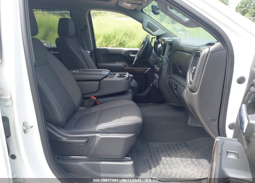 2019 CHEVROLET SILVERADO 1500 LT VIN: 3GCUYDED3KG251767