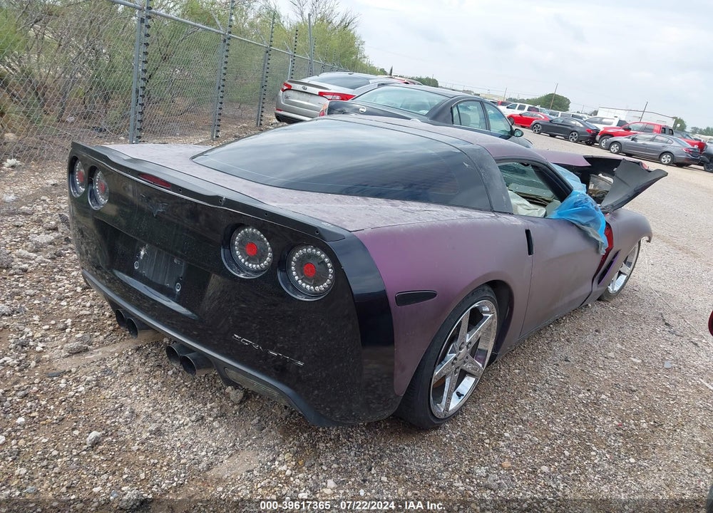 2005 CHEVROLET CORVETTE VIN: 1G1YY24U555103129