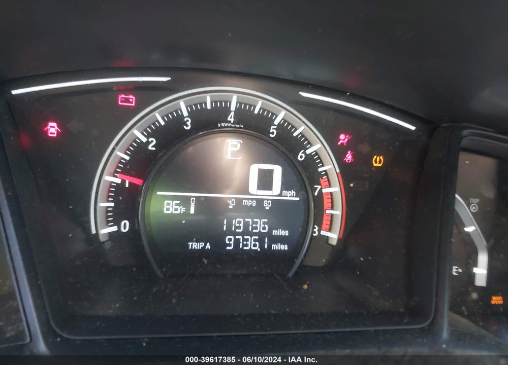 2018 HONDA CIVIC VIN: 2HGFC4B01JH307665