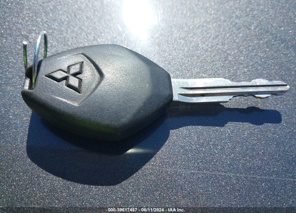2015 MITSUBISHI OUTLANDER SPORT ES VIN: 4A4AR3AW6FE057807
