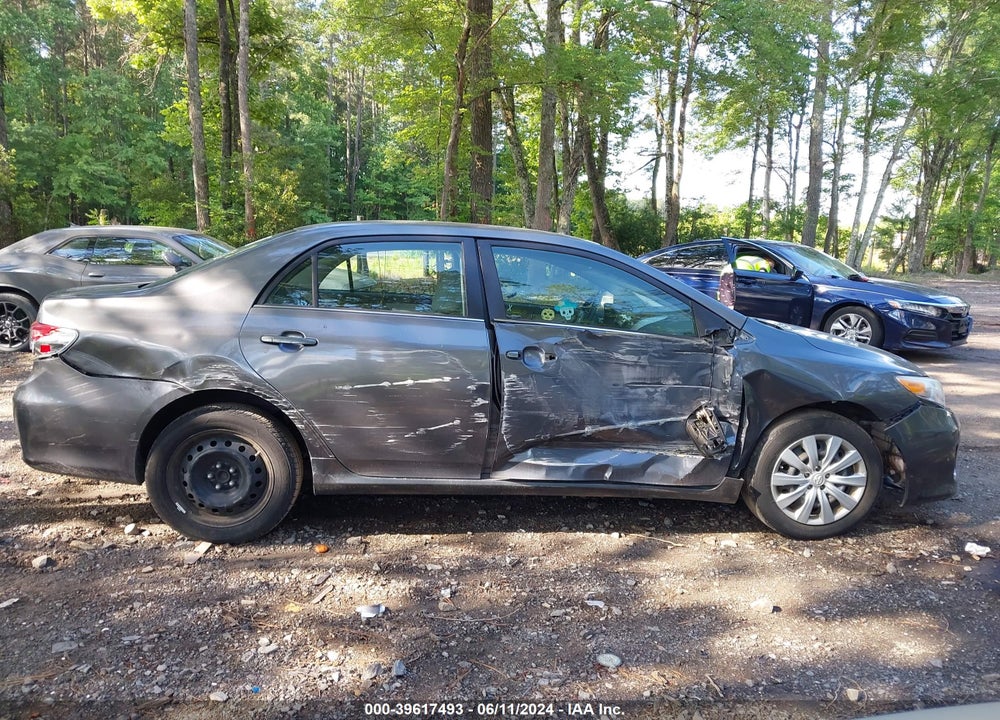 2013 TOYOTA COROLLA LE VIN: 5YFBU4EE8DP081897