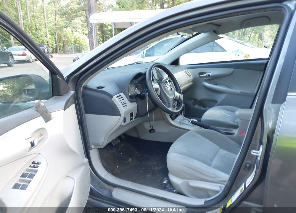 2013 TOYOTA COROLLA LE VIN: 5YFBU4EE8DP081897
