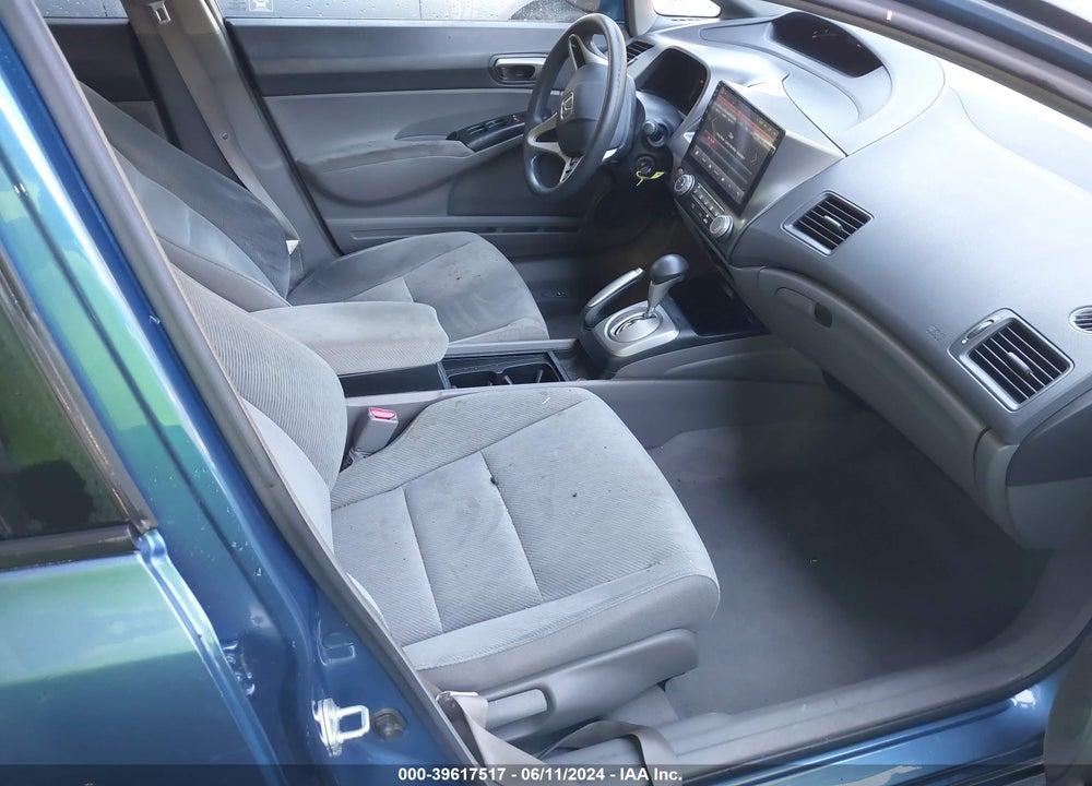 2010 HONDA CIVIC LX VIN: 2HGFA1F50AH322670