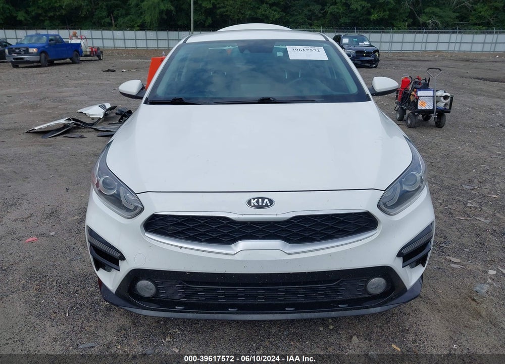 2019 KIA FORTE LXS VIN: 3KPF24AD4KE078353