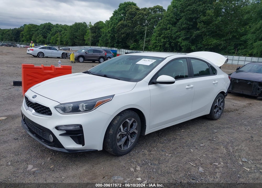 2019 KIA FORTE LXS VIN: 3KPF24AD4KE078353