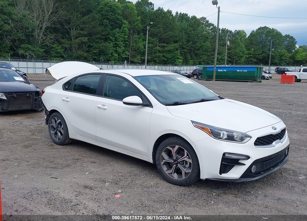 2019 KIA FORTE LXS VIN: 3KPF24AD4KE078353