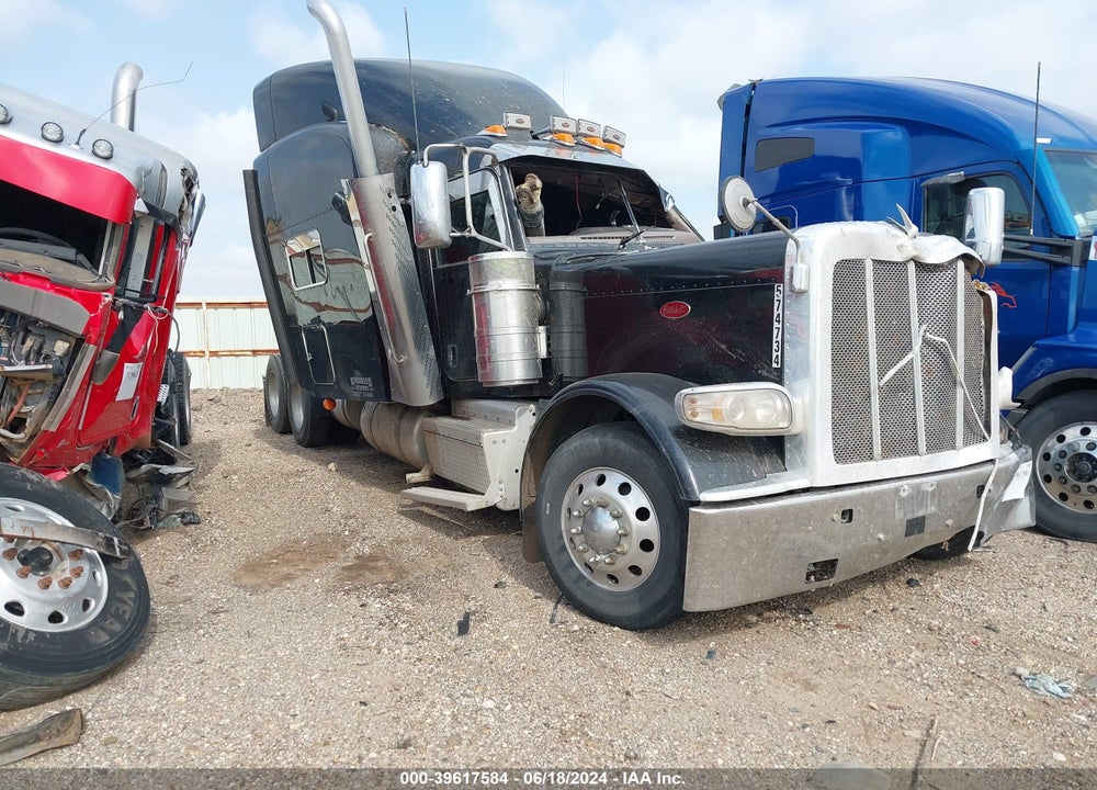 2017 PETERBILT 389 VIN: 1XPXDP9XXHD422551