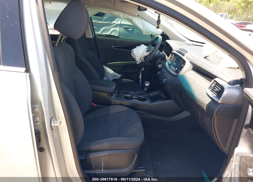 2020 KIA SORENTO 2.4L LX VIN: 5XYPGDA32LG653793