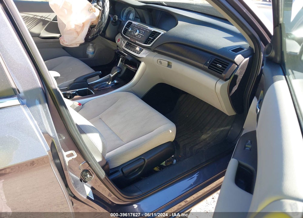 2013 HONDA ACCORD EX VIN: 1HGCR2F78DA190537