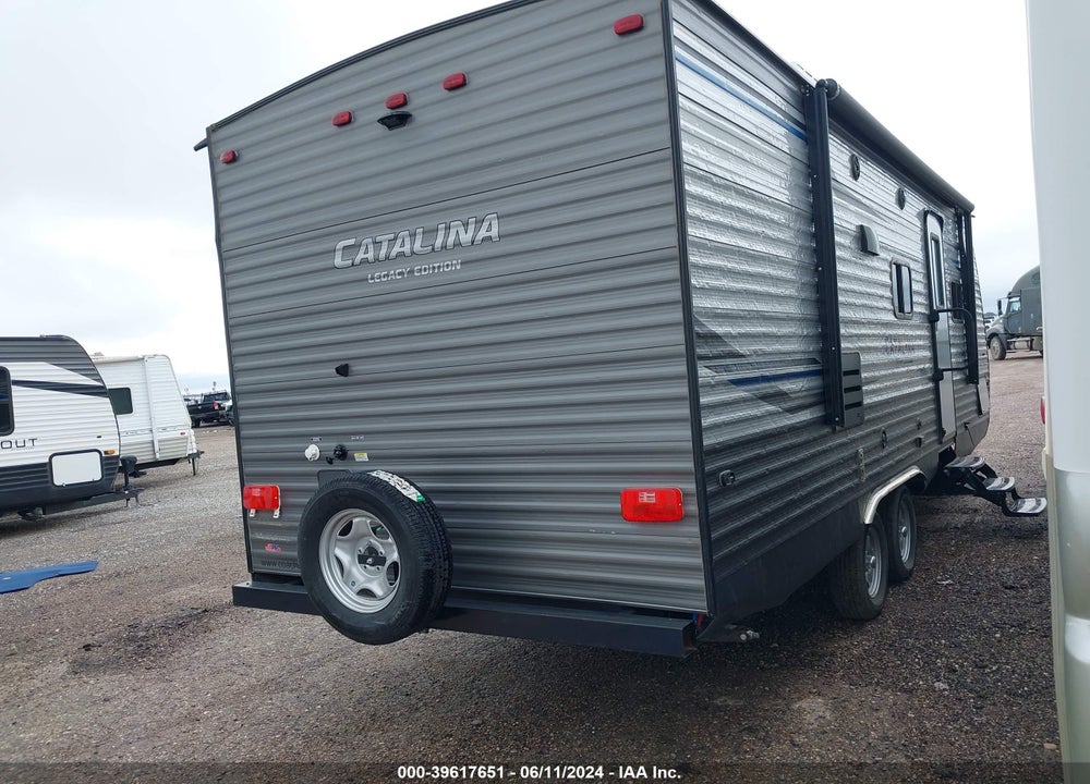 2019 COACHMEN CATALINA 243RBS VIN: 5ZT2CANB8KU033208
