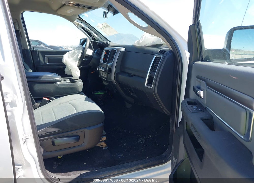 2021 RAM 1500 CLASSIC SLT 4X4 6'4 BOX VIN: 1C6RR7TT6MS520264