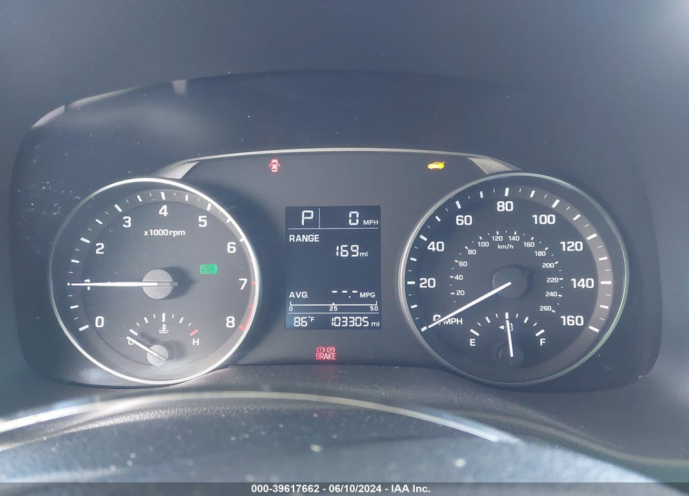 2017 HYUNDAI ELANTRA SE VIN: KMHD74LFXHU376614