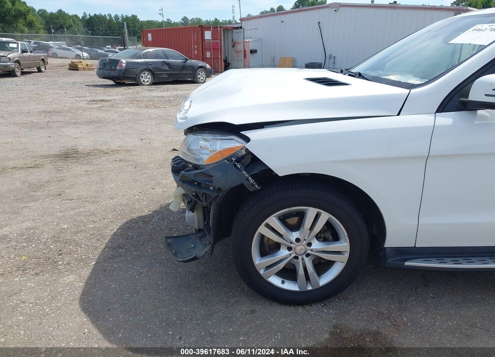2014 MERCEDES-BENZ ML 350 4MATIC VIN: 4JGDA5HB4EA413120