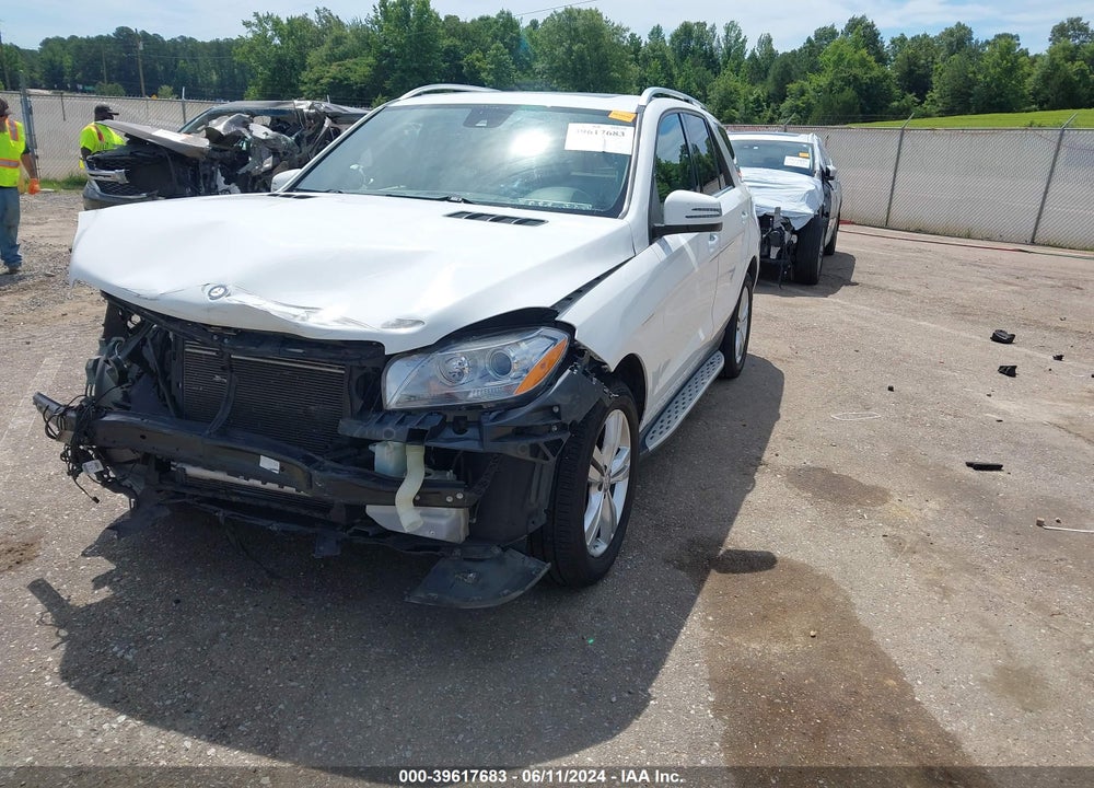 2014 MERCEDES-BENZ ML 350 4MATIC VIN: 4JGDA5HB4EA413120
