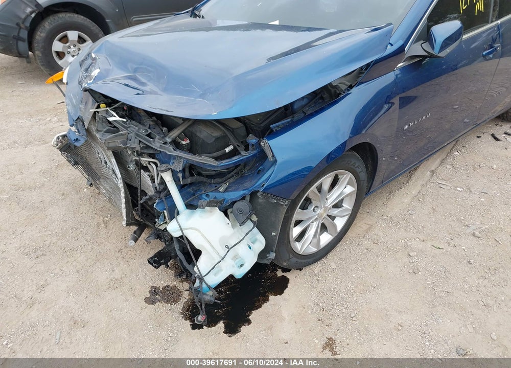 2019 CHEVROLET MALIBU LT VIN: 1G1ZD5ST4KF119808