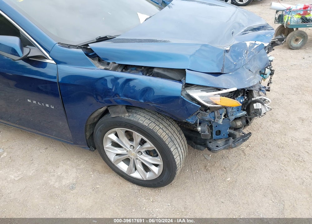 2019 CHEVROLET MALIBU LT VIN: 1G1ZD5ST4KF119808