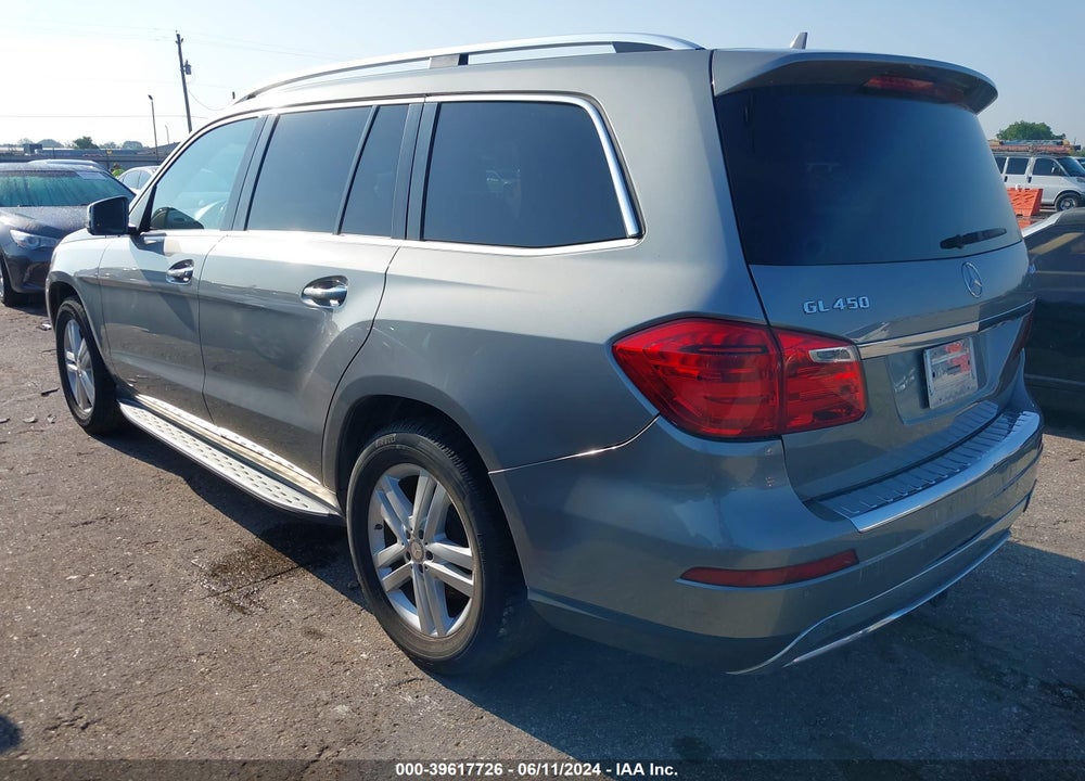 2015 MERCEDES-BENZ GL 450 4MATIC VIN: 4JGDF6EE2FA492505