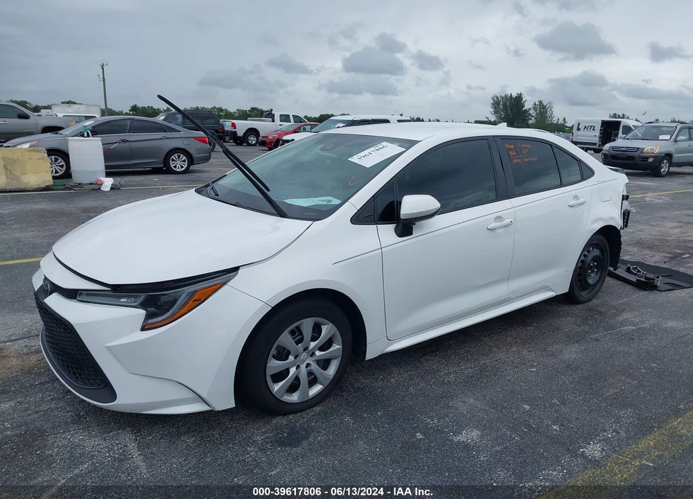 2021 TOYOTA COROLLA LE VIN: 5YFEPMAE1MP152755