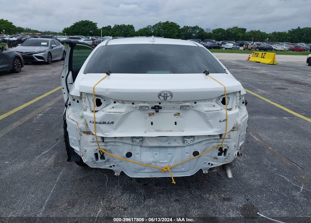 2021 TOYOTA COROLLA LE VIN: 5YFEPMAE1MP152755