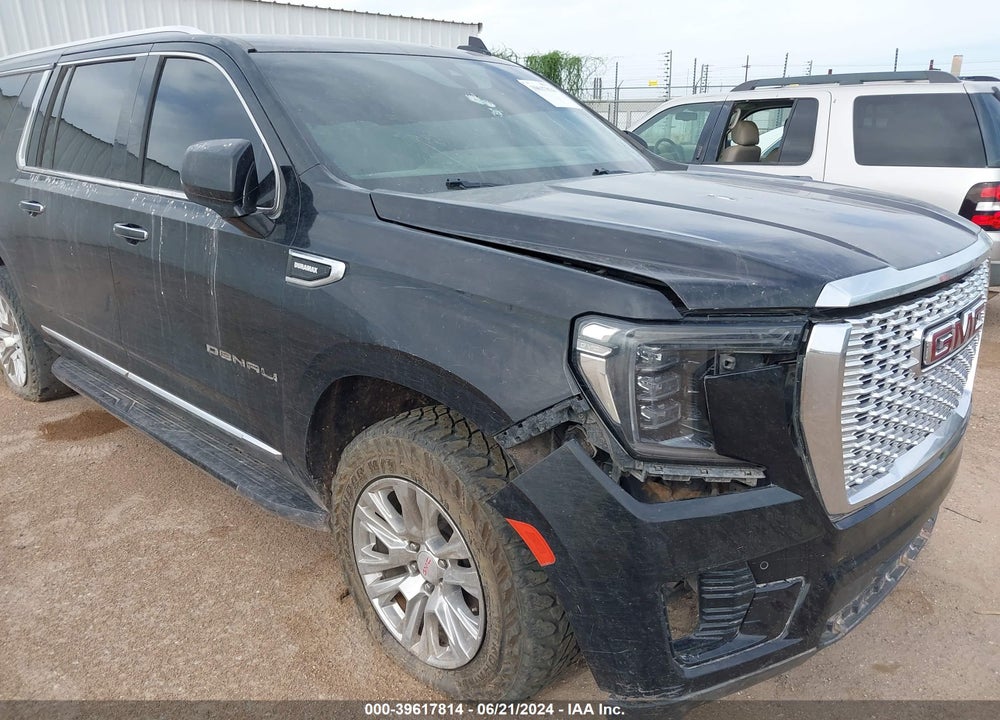 2022 GMC YUKON XL 2WD DENALI VIN: 1GKS1JKT4NR213947