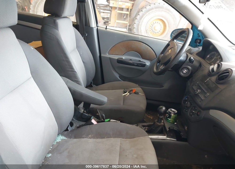 2009 CHEVROLET AVEO LS VIN: KL1TD66E59B618625