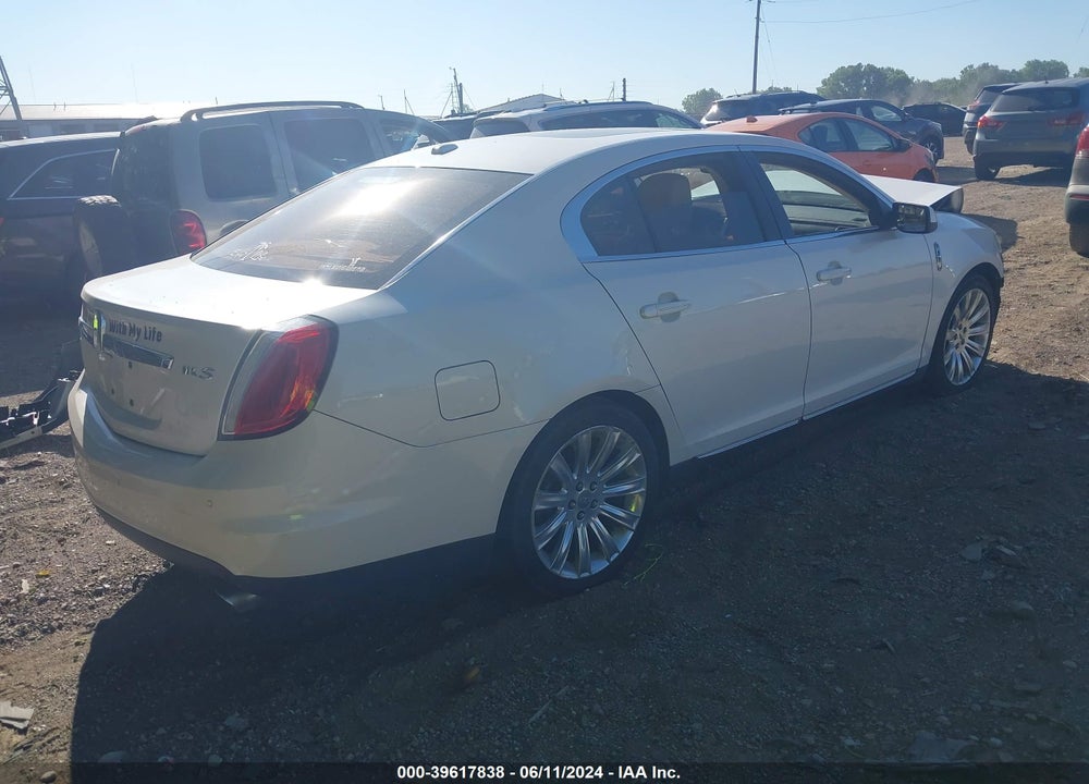 2010 LINCOLN MKS VIN: 1LNHL9DR5AG615929