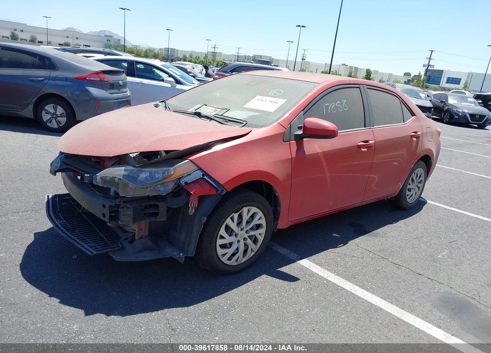 2017 TOYOTA COROLLA LE VIN: 5YFBURHE7HP681048