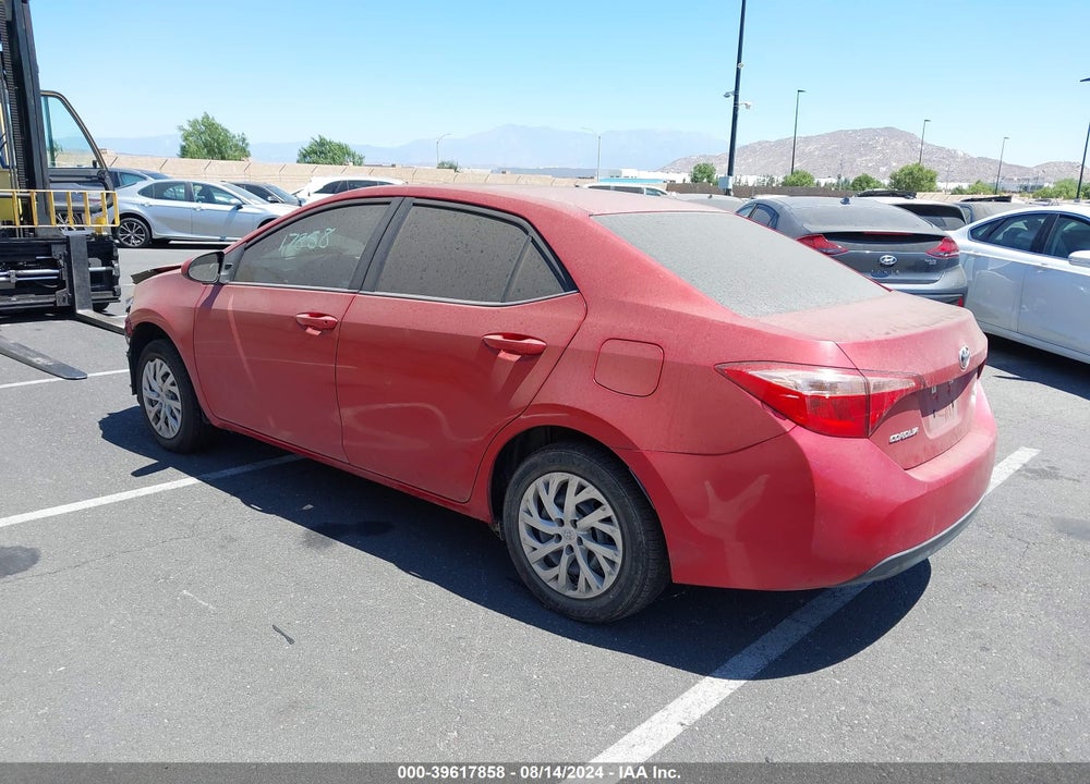 2017 TOYOTA COROLLA LE VIN: 5YFBURHE7HP681048